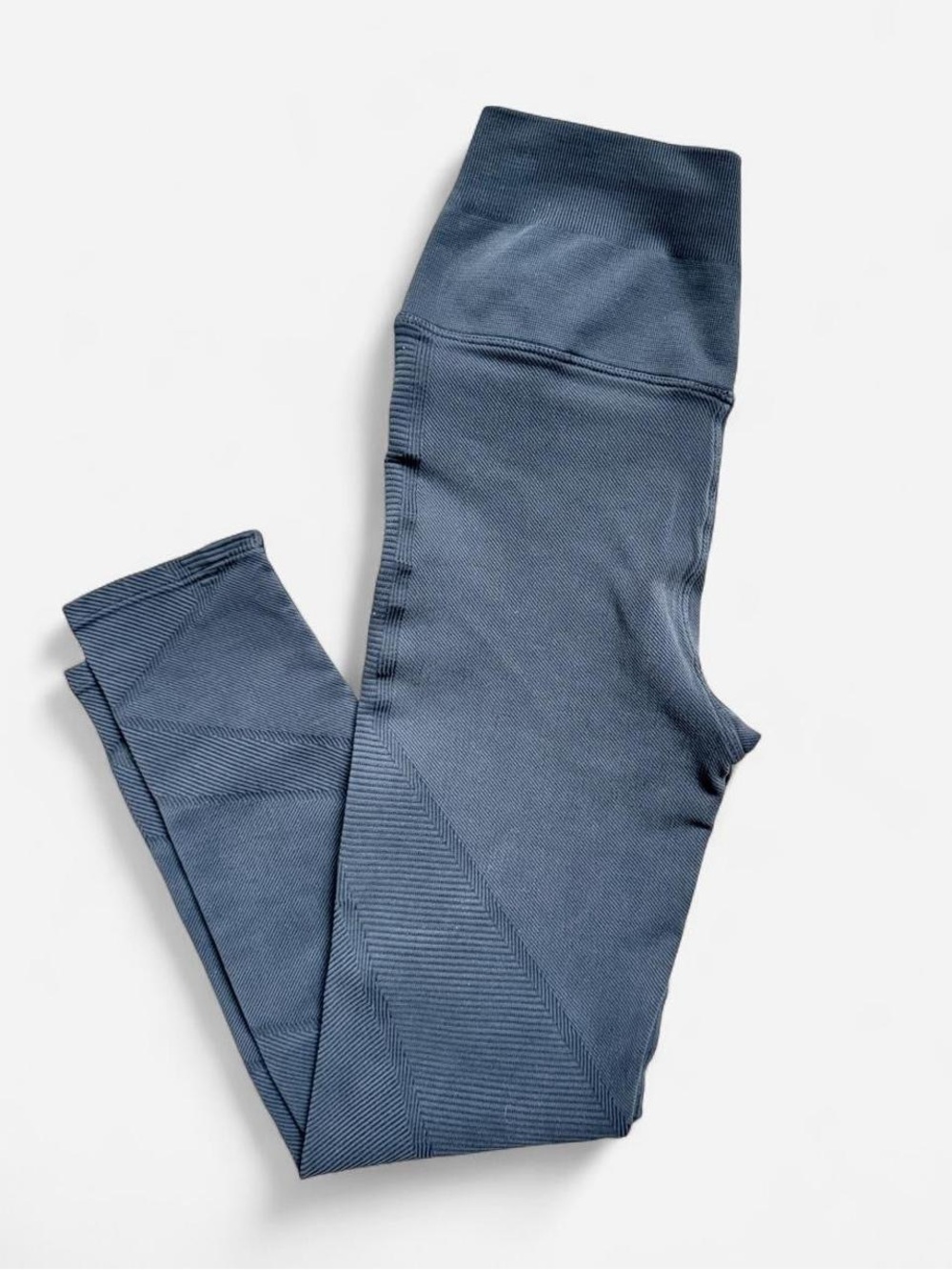 Seamless NUX High-Waist 7/8 Leggings in Dark Gray